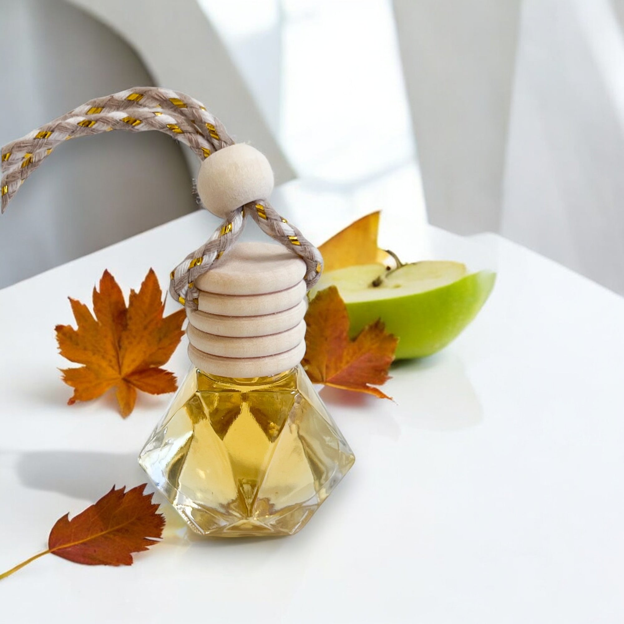 ENCHANTED APPLE - Car Diffuser